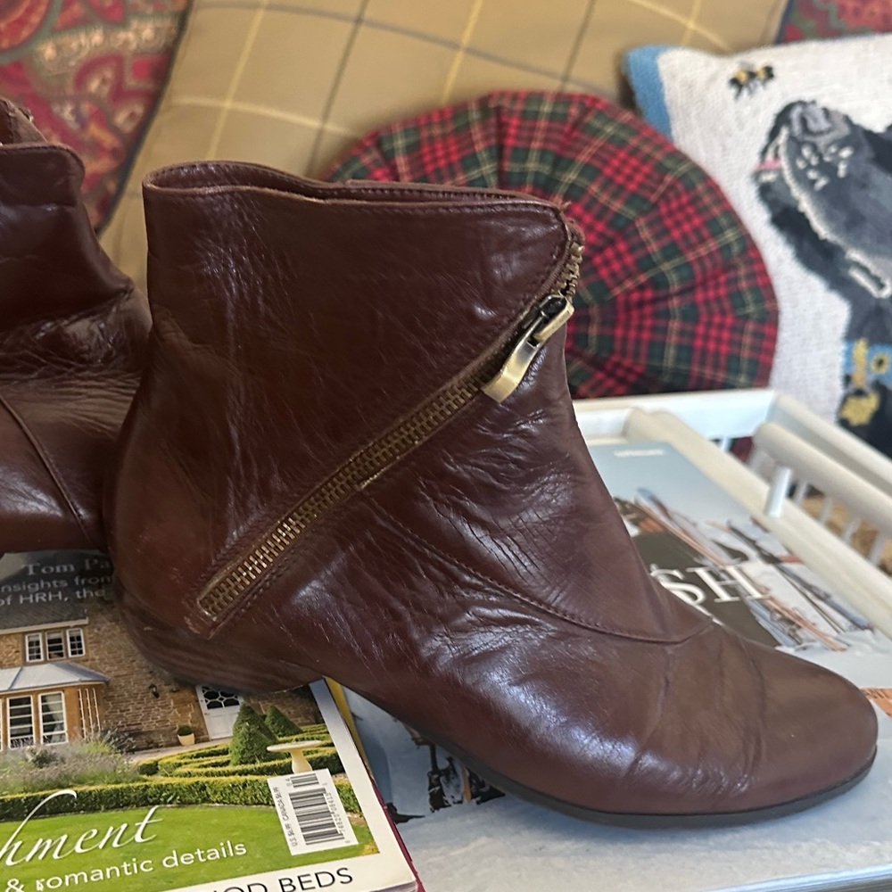Cognac Leather Everybody by BZ Moda Boots